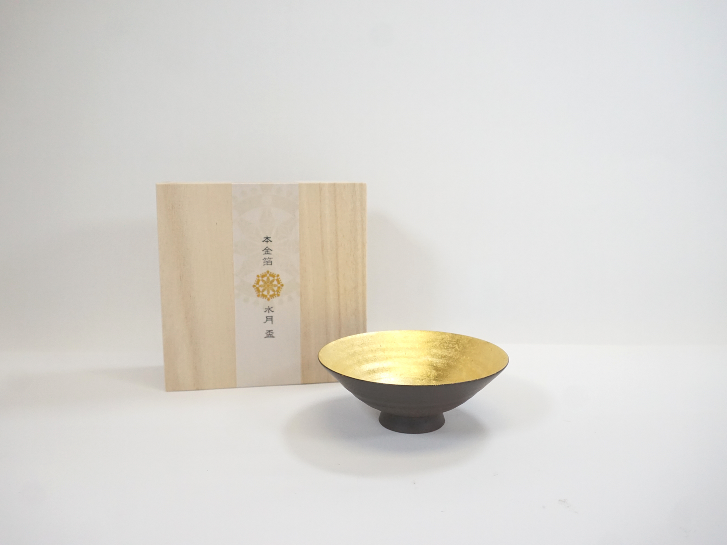 Genuine gold leaf Suigetsu cup