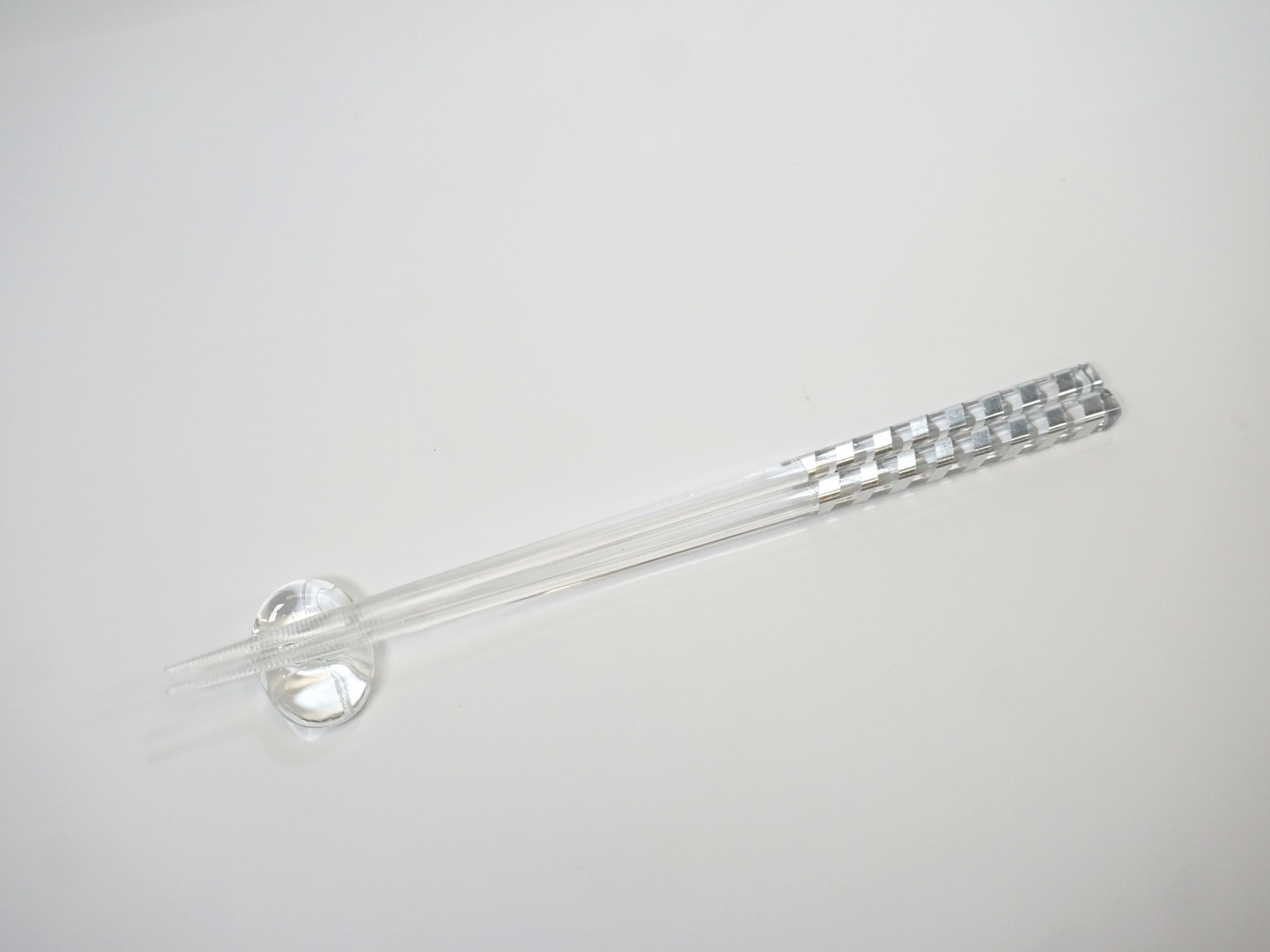 Gold chopsticks Silver chopsticks Clear chopsticks Intrusive